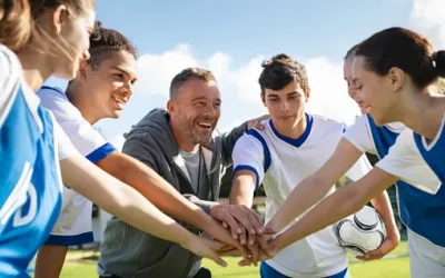 The Benefits of Youth Sport Fundraising Beyond Financial Support: Creating a Strong Community | TeamLinkt